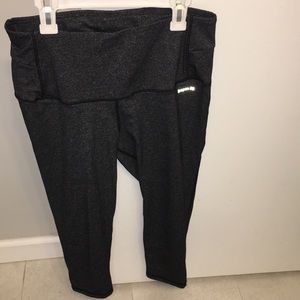 Workout capri leggings